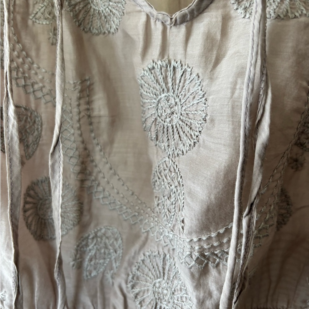 Metropark Light Beige Ruffle Top - Picture 2 of 11